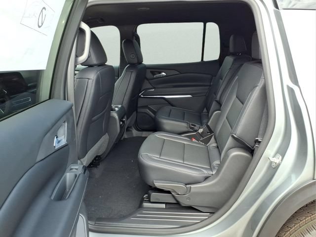 New 2026 Chevrolet Traverse LT w/ Midnight/Sport Edition AWD/4WD image 10