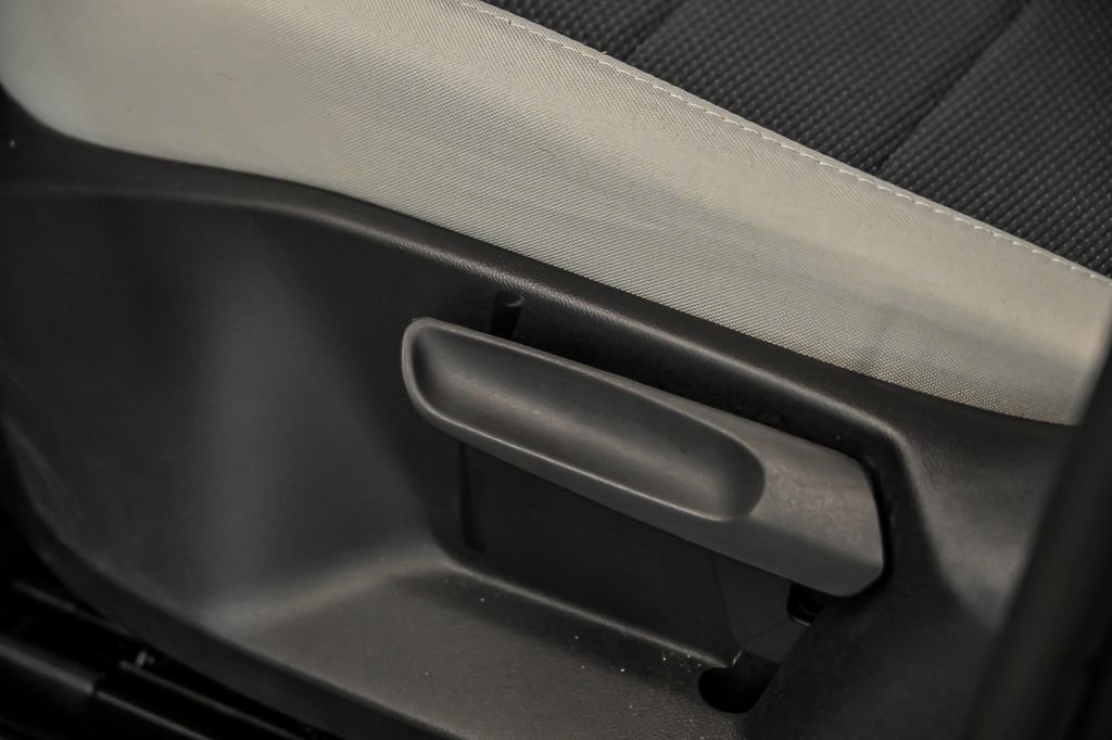 Used 2025 Volkswagen Taos S AWD/4WD image 16