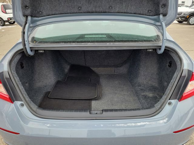 Used 2022 Honda Accord Sport image 10