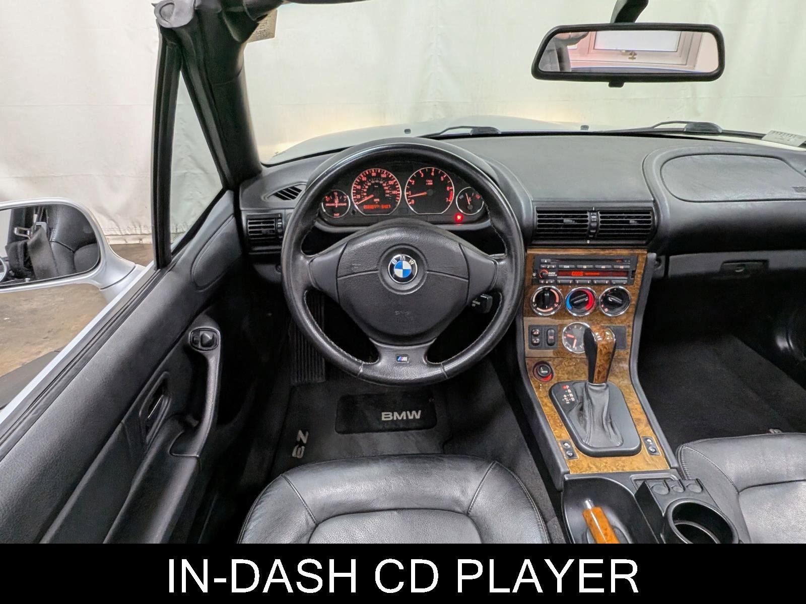 Used 2001 BMW Z3 3.0i image 2