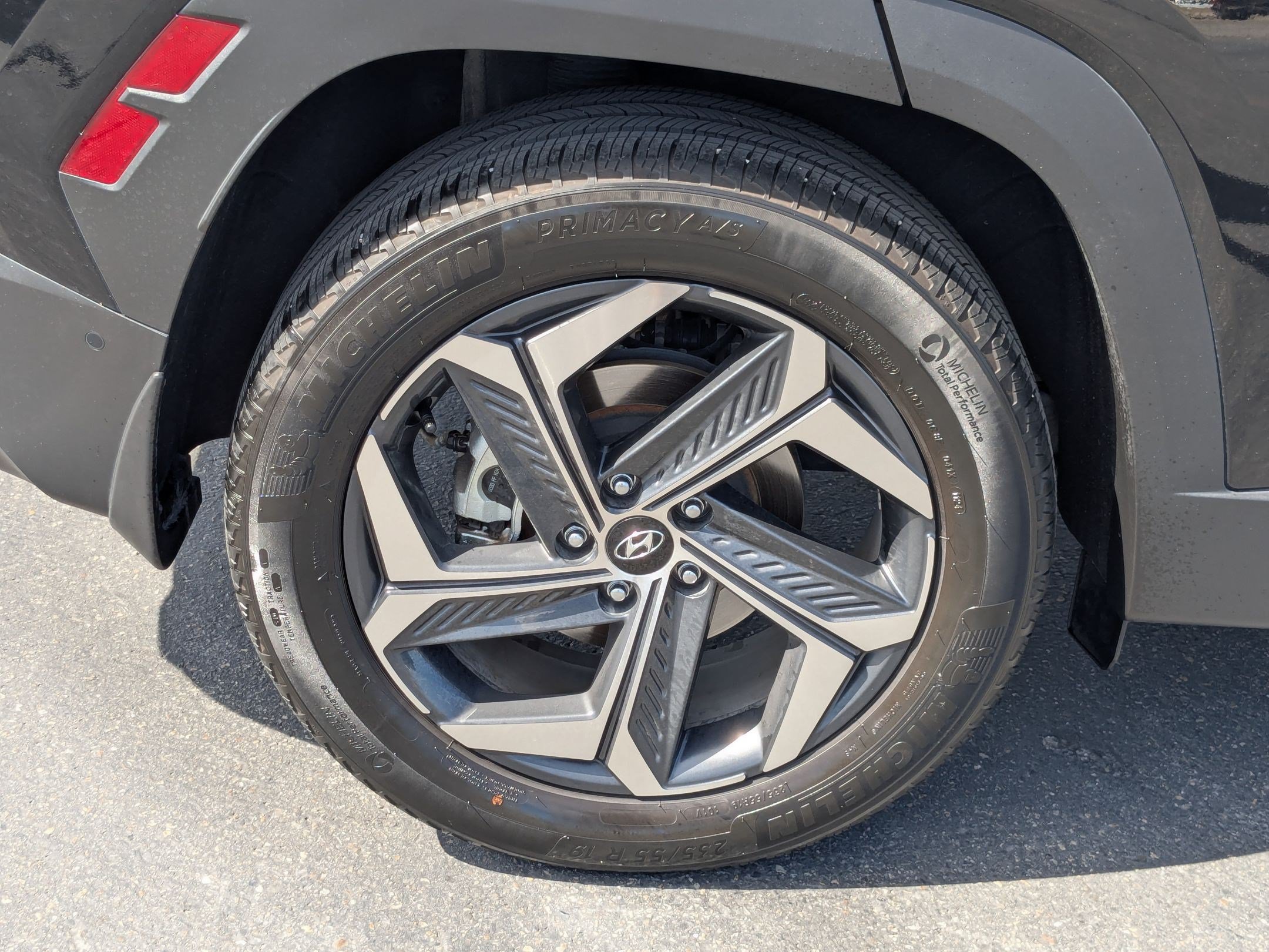 Used 2024 Hyundai Tucson Limited AWD/4WD image 13