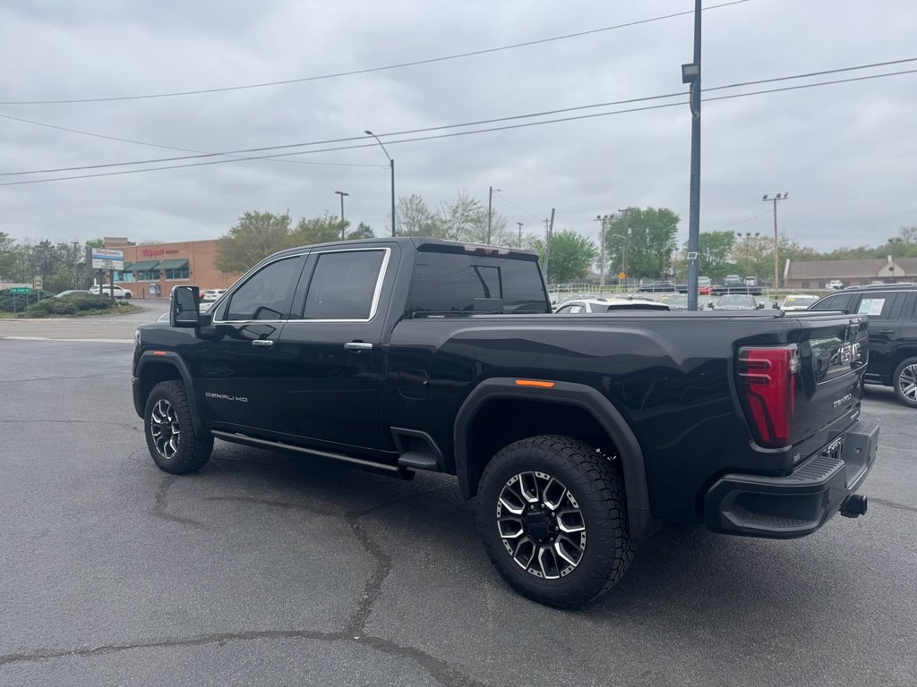 Used 2024 GMC Sierra 2500 Denali w/ Denali Reserve Package image 6