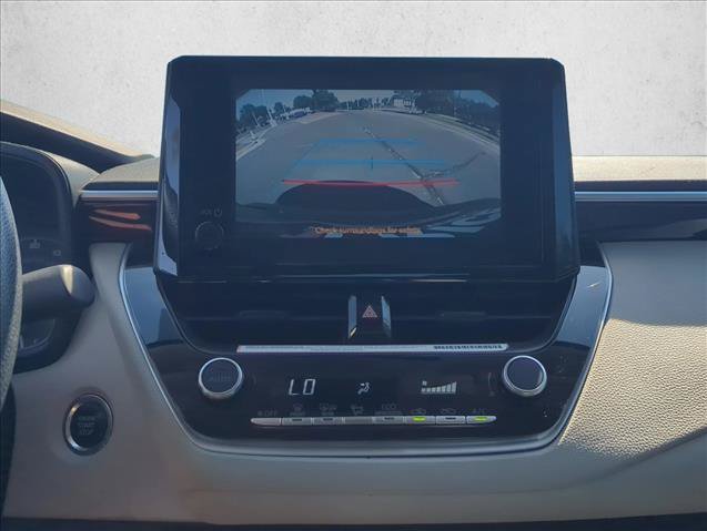 Used 2024 Toyota Corolla LE w/ LE Convenience Package FWD image 19