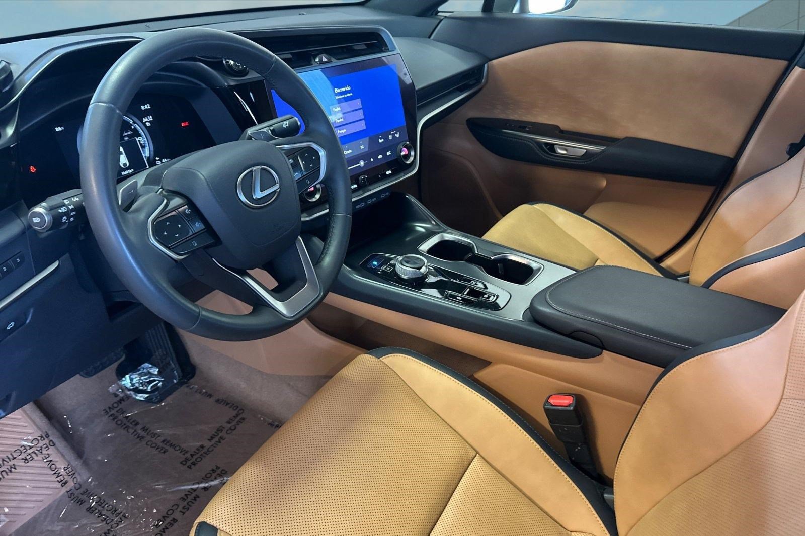 Certified 2023 Lexus RZ 450e Premium w/ Technology Package AWD/4WD image 4