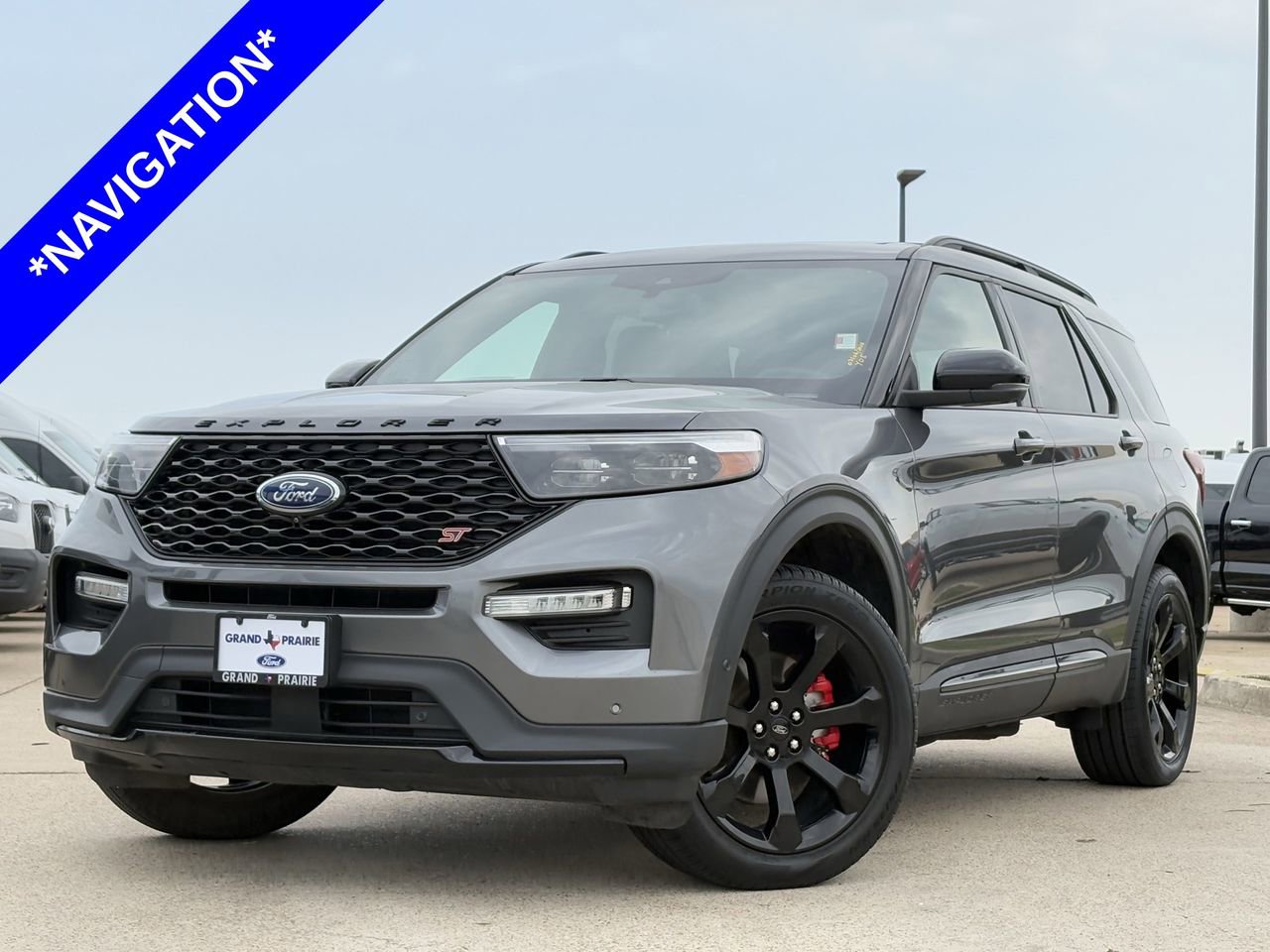 Used 2022 Ford Explorer ST w/ Equipment Group 401A image 2