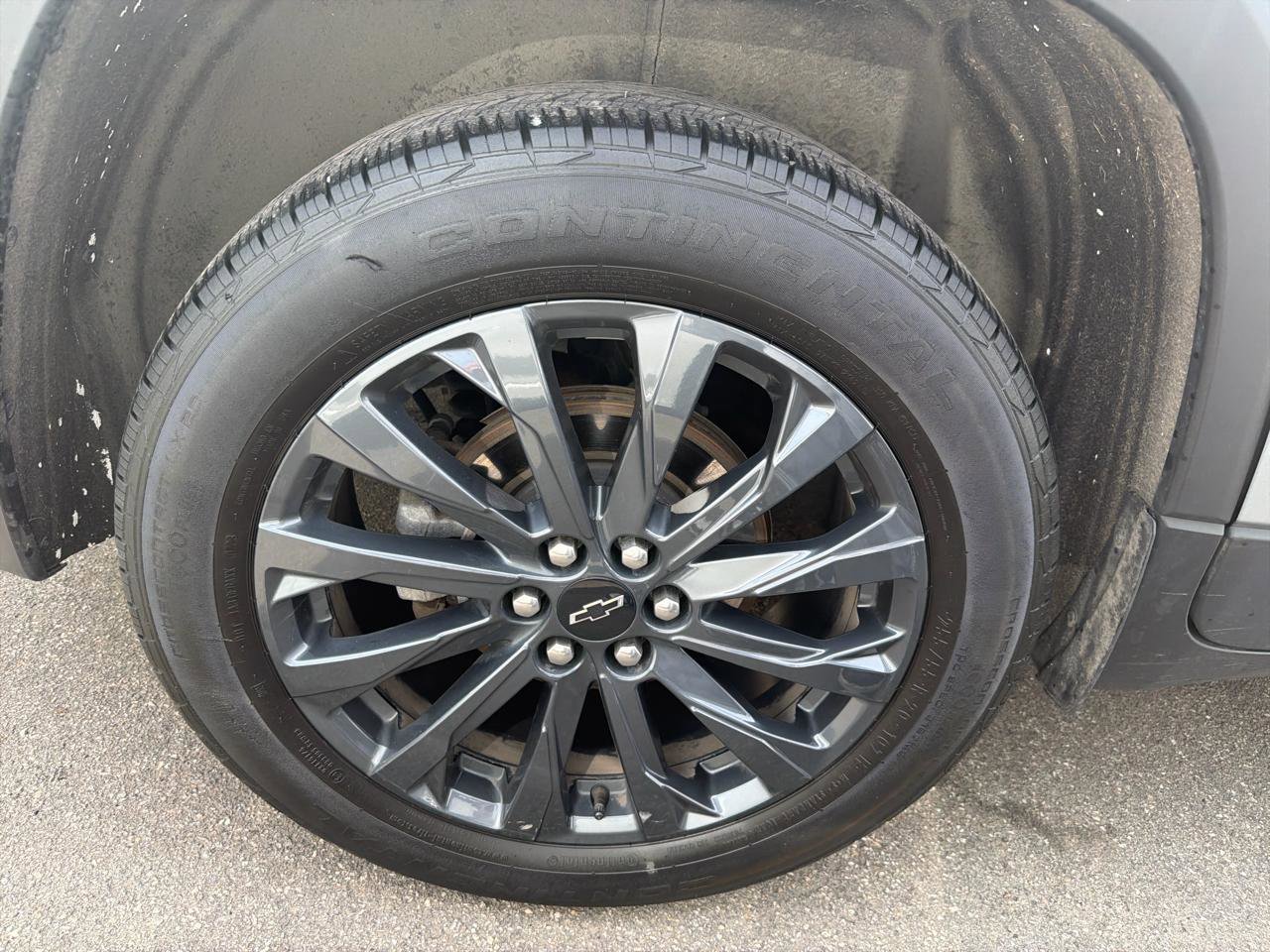 Used 2023 Chevrolet Traverse RS AWD/4WD image 5