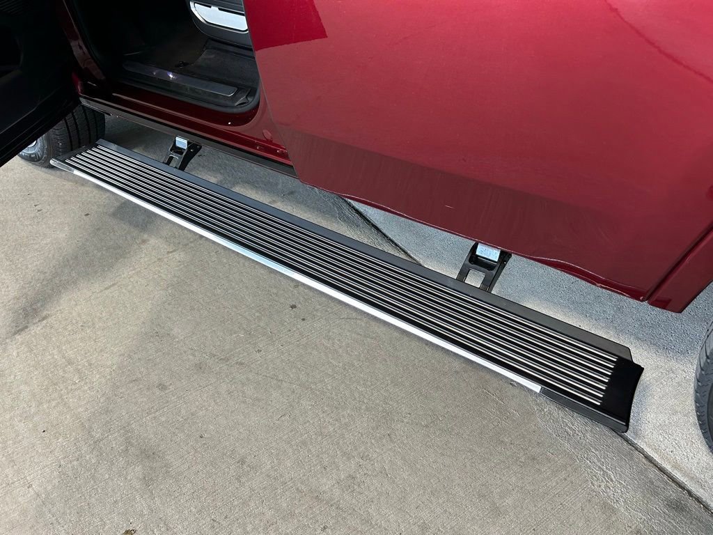 Used 2024 Jeep Grand Wagoneer Series I image 27