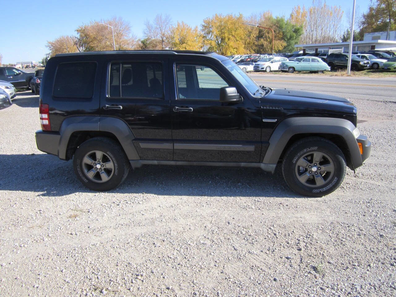 Used 2011 Jeep Liberty Renegade image 4