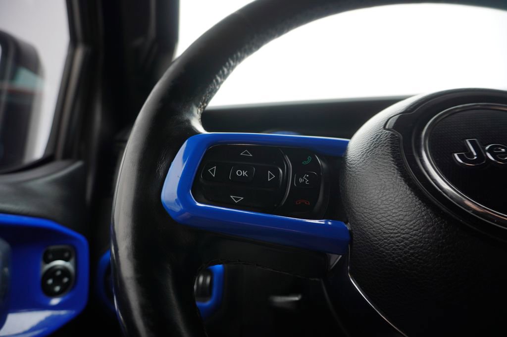 Used 2018 Jeep Wrangler Unlimited Sahara image 20