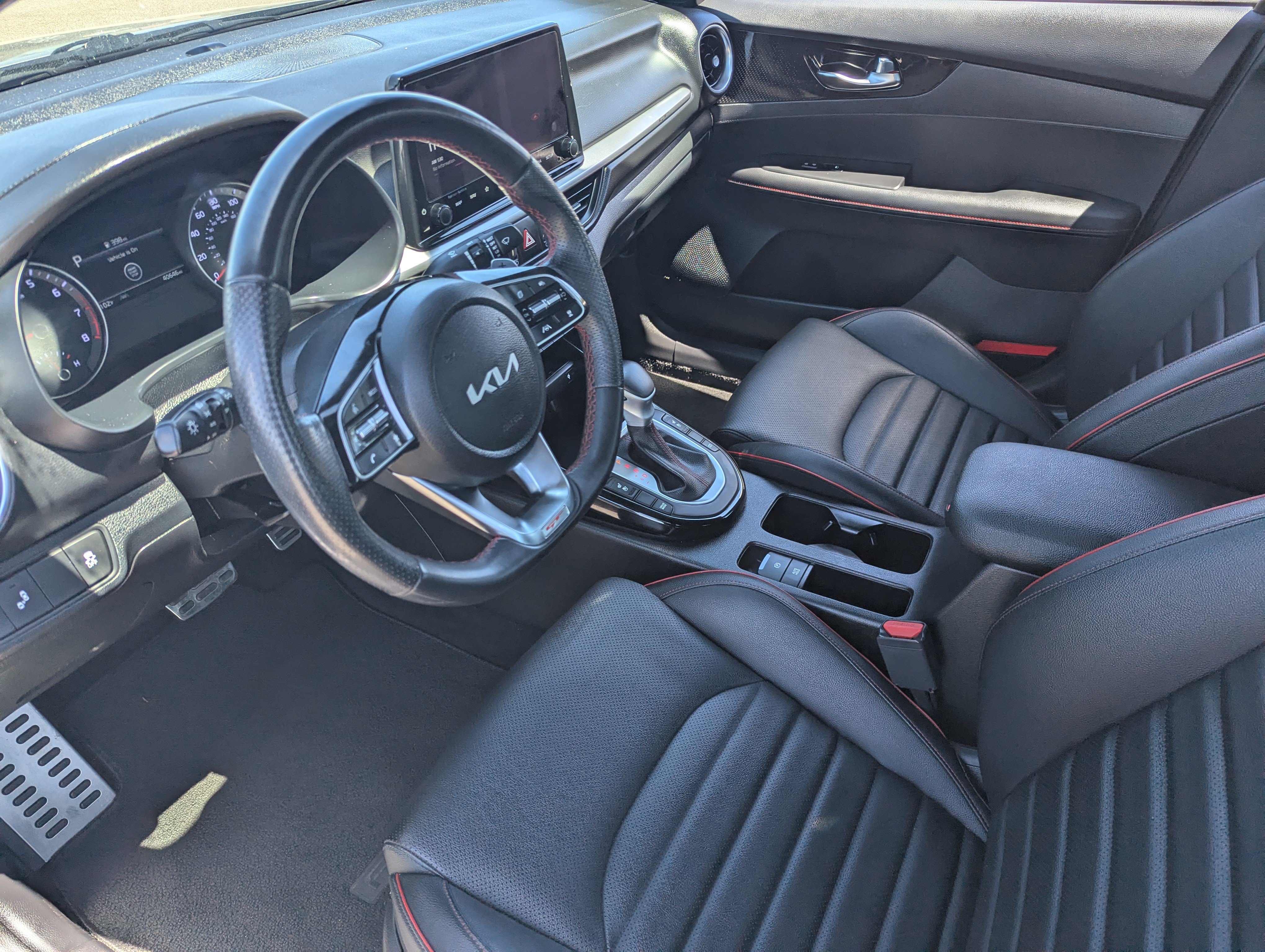 Certified 2023 Kia Forte GT w/ GT2 Package FWD image 16