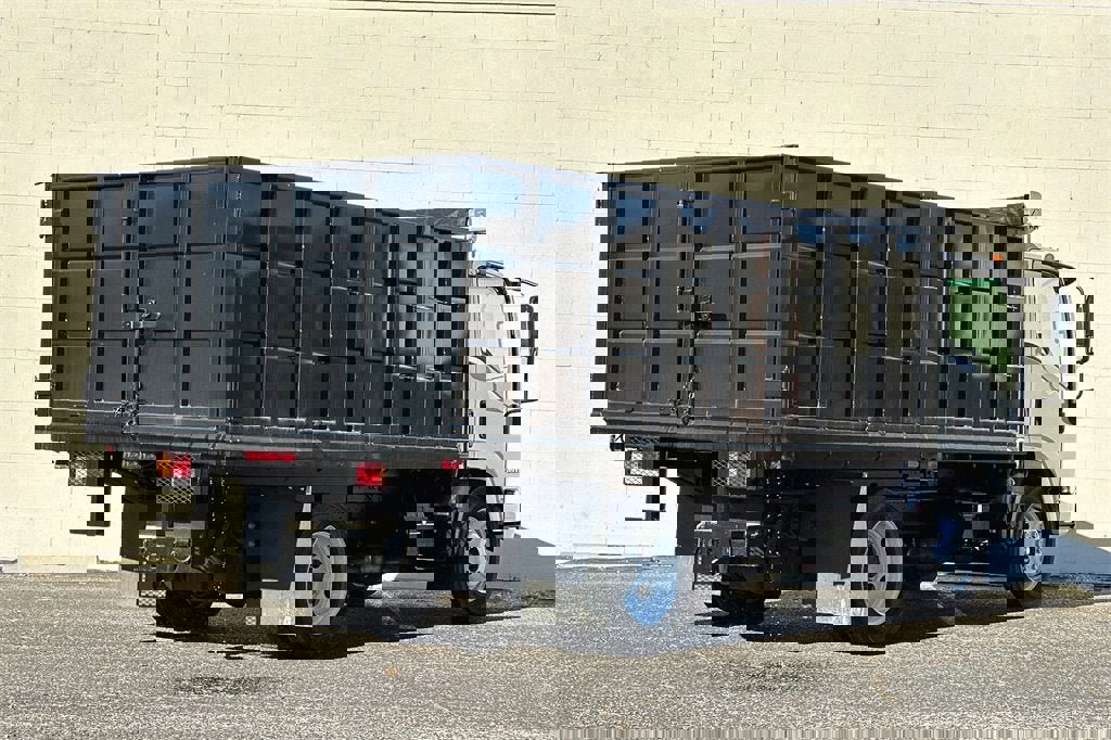 New 2024 Chevrolet Low Cab Forward image 4