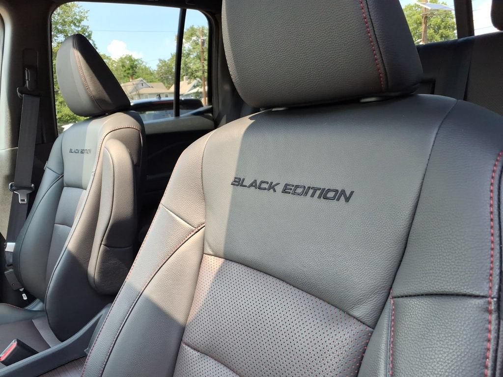 Certified 2023 Honda Ridgeline Black Edition image 17