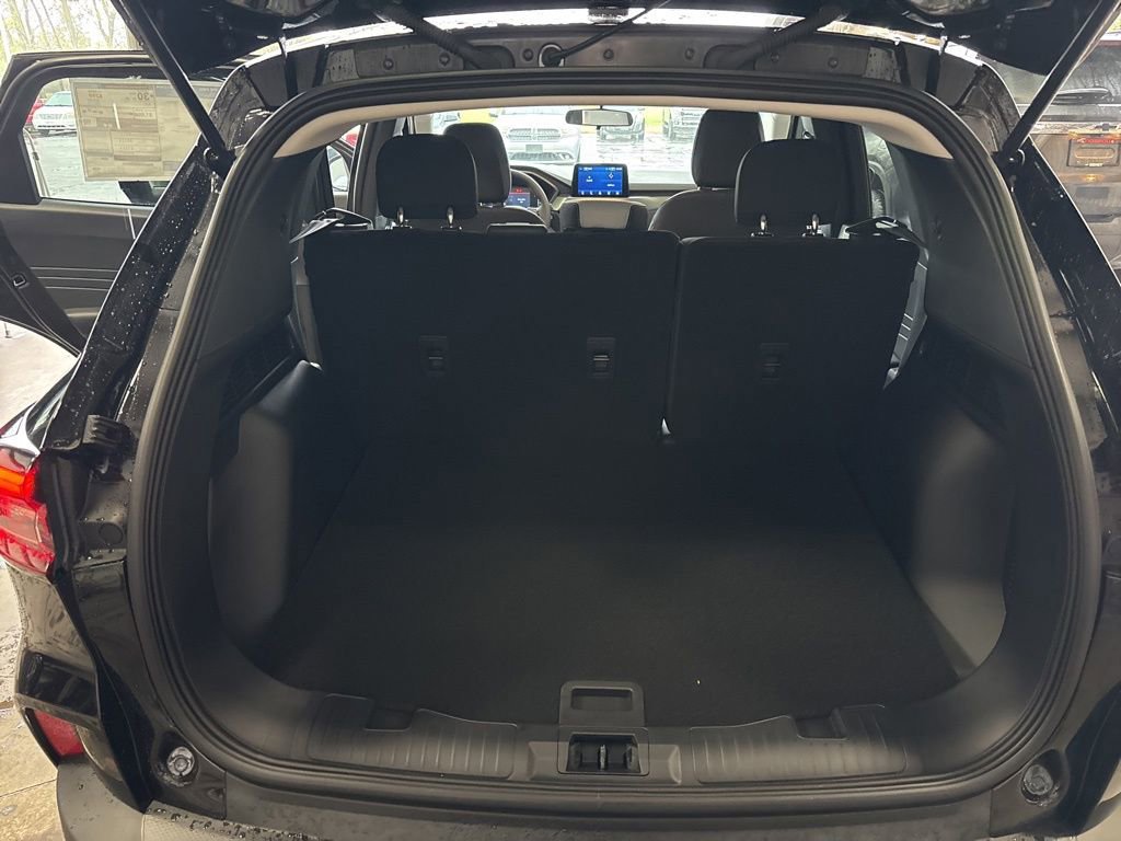 New 2026 Ford Escape Active w/ Cold Weather Package image 30