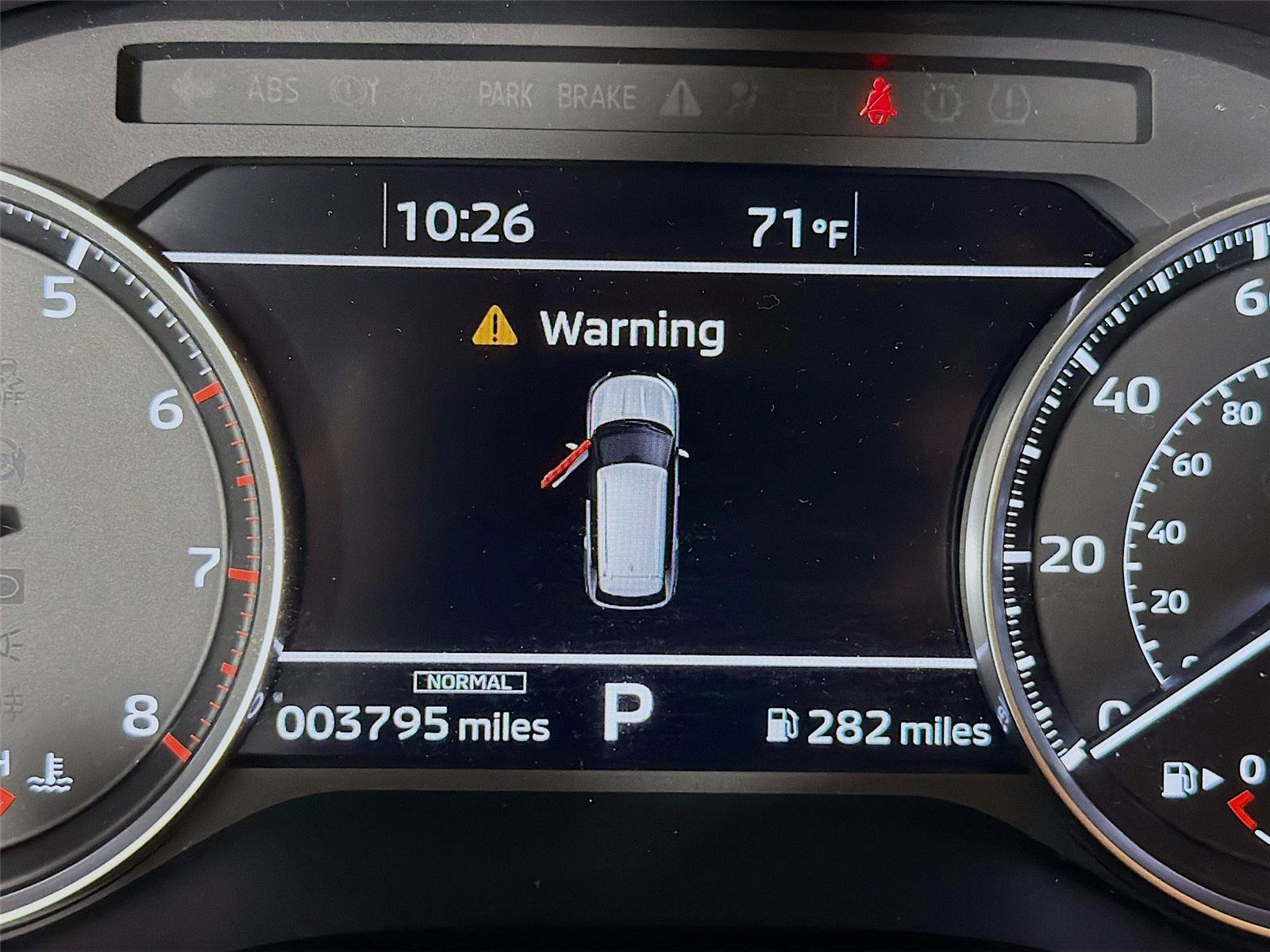Used 2024 Mitsubishi Outlander SE AWD/4WD image 13