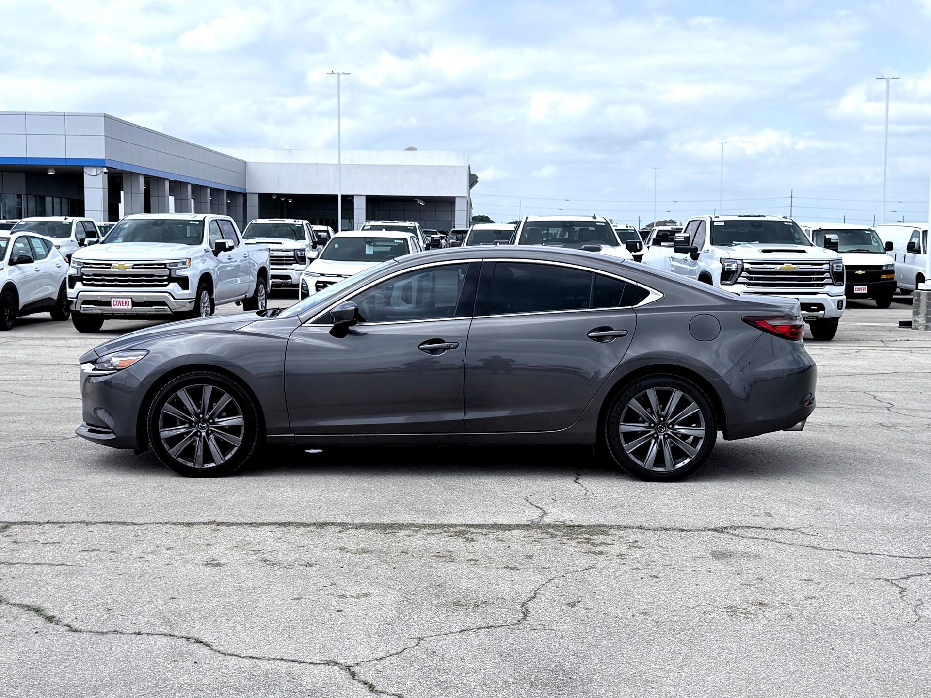 Used 2019 MAZDA MAZDA6 Touring FWD image 2