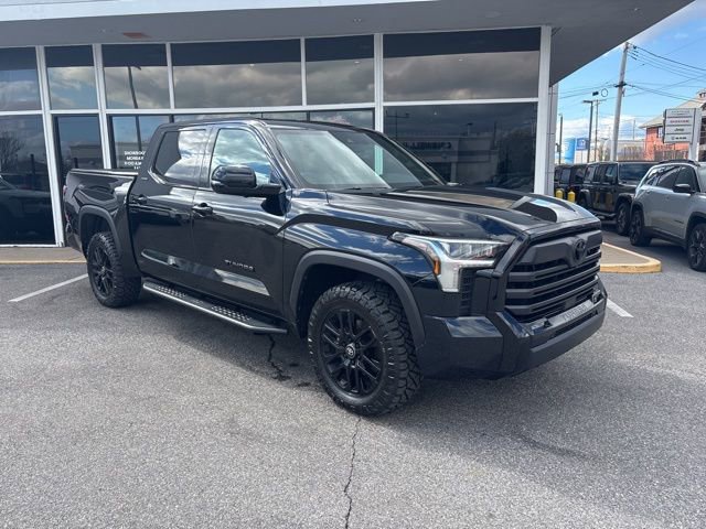 Used 2025 Toyota Tundra Limited image 2