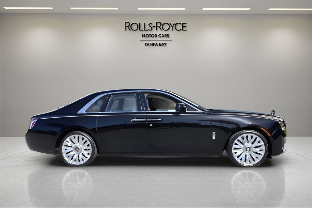 New 2026 Rolls-Royce Ghost AWD/4WD image 9