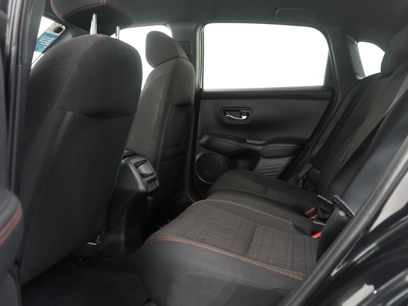 Used 2025 Honda HR-V Sport image 18