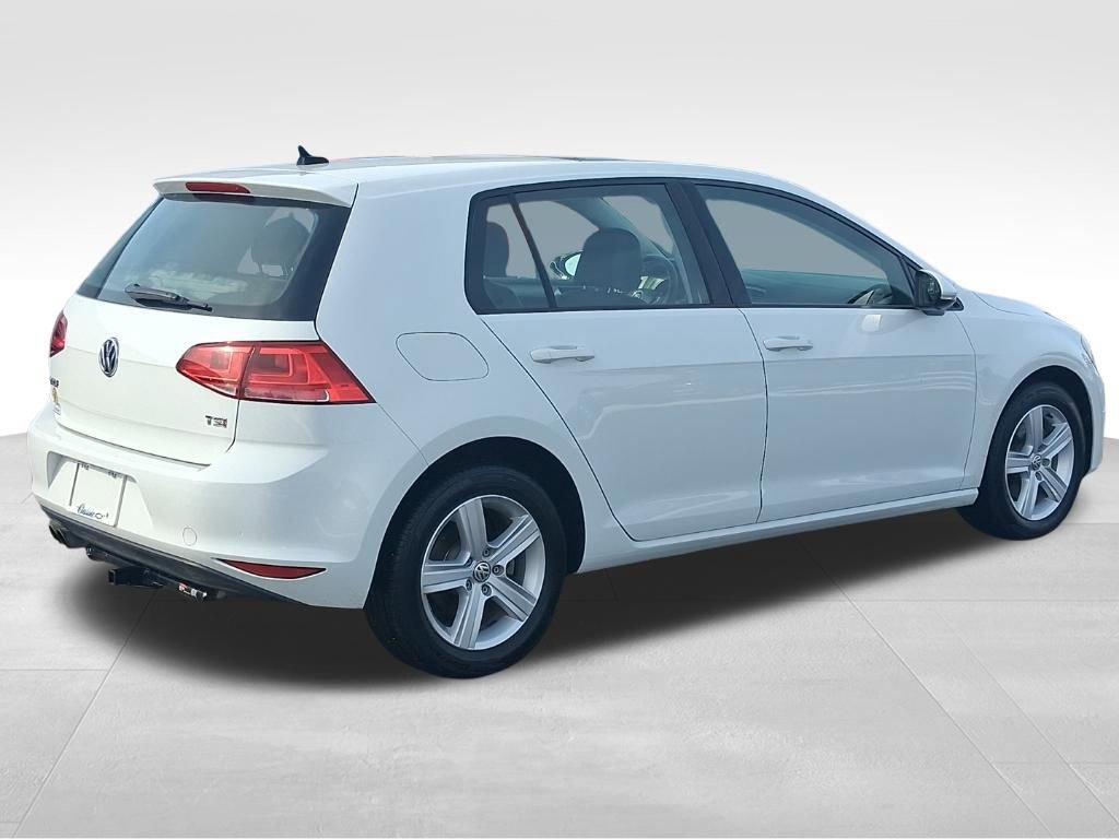 Used 2017 Volkswagen Golf Wolfsburg Edition image 7