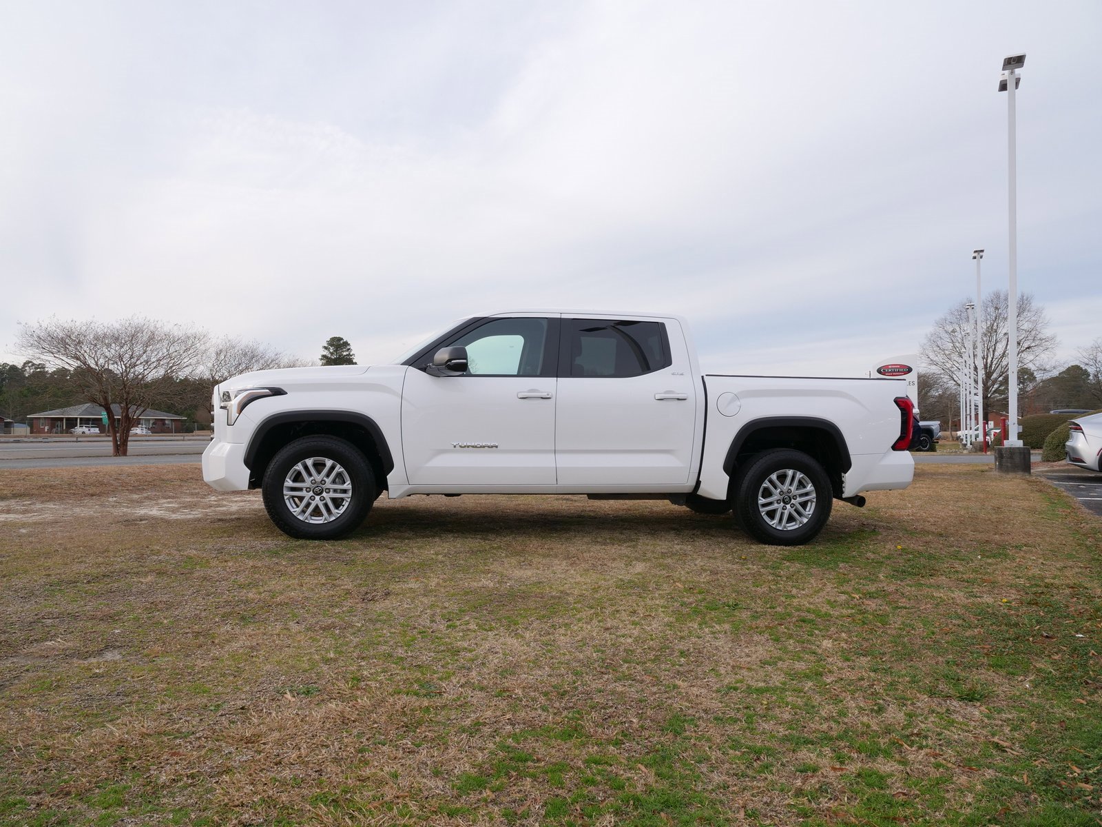 Used 2025 Toyota Tundra SR5 image 7