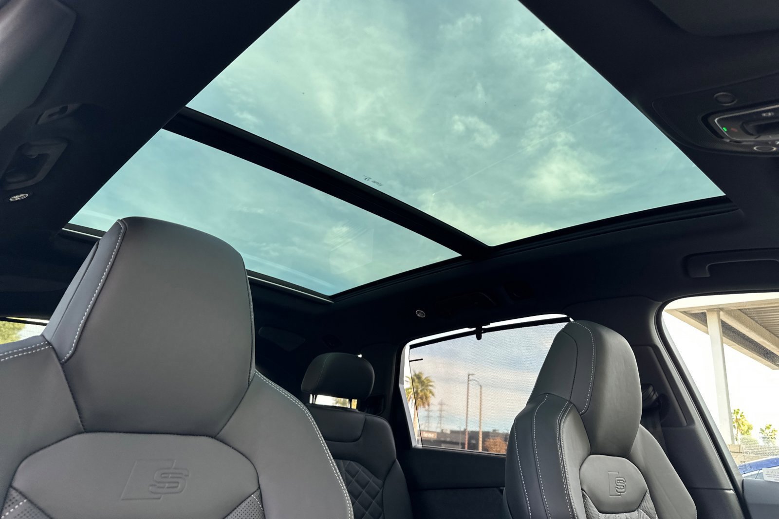 New 2025 Audi SQ7 Premium Plus image 15