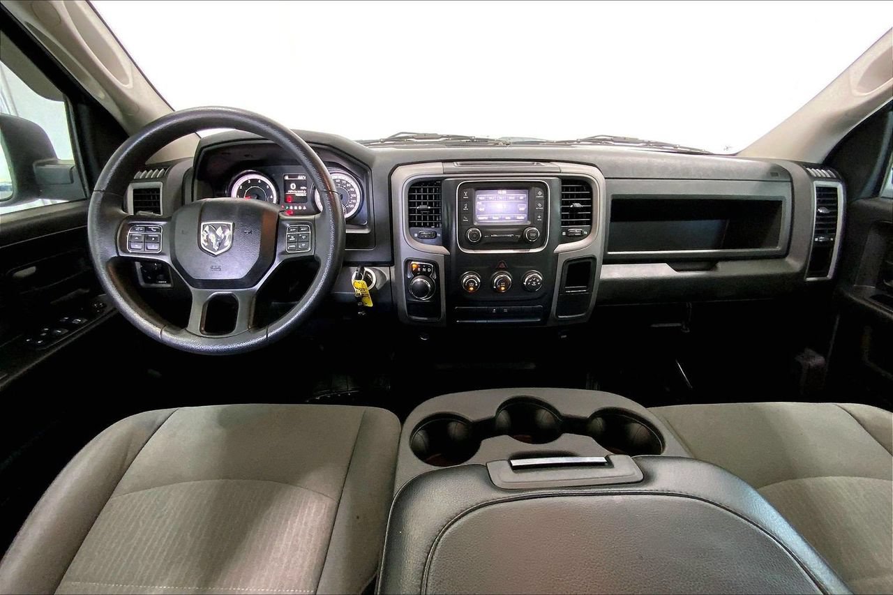Used 2022 RAM 1500 Tradesman w/ Chrome Plus Package RWD image 15