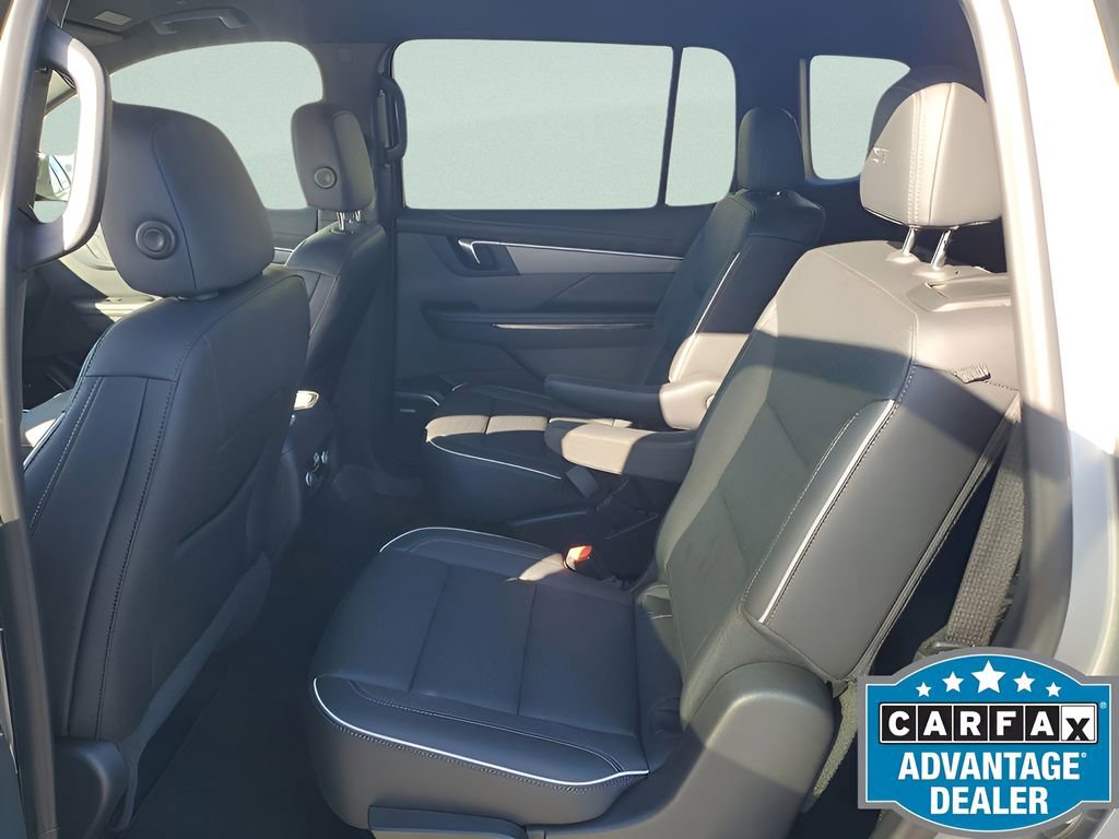 Used 2025 Buick Enclave Sport Touring AWD/4WD image 22