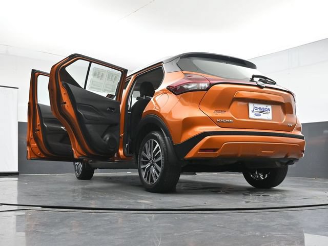 Used 2024 Nissan Kicks SV FWD image 35