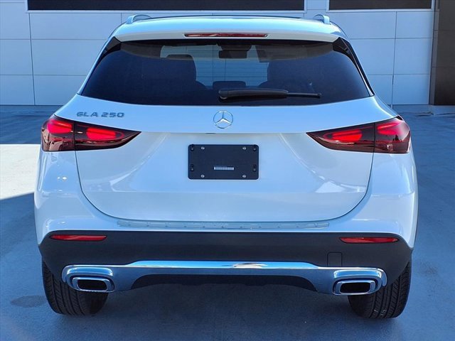 New 2026 Mercedes-Benz GLA 250 image 21
