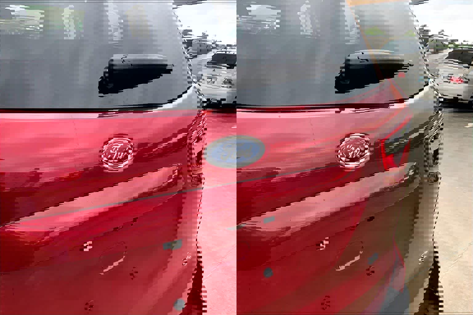 Used 2019 Ford EcoSport SE image 10