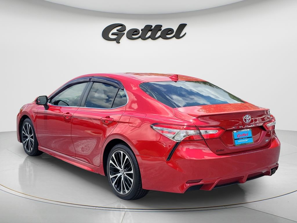 Used 2019 Toyota Camry SE FWD image 7
