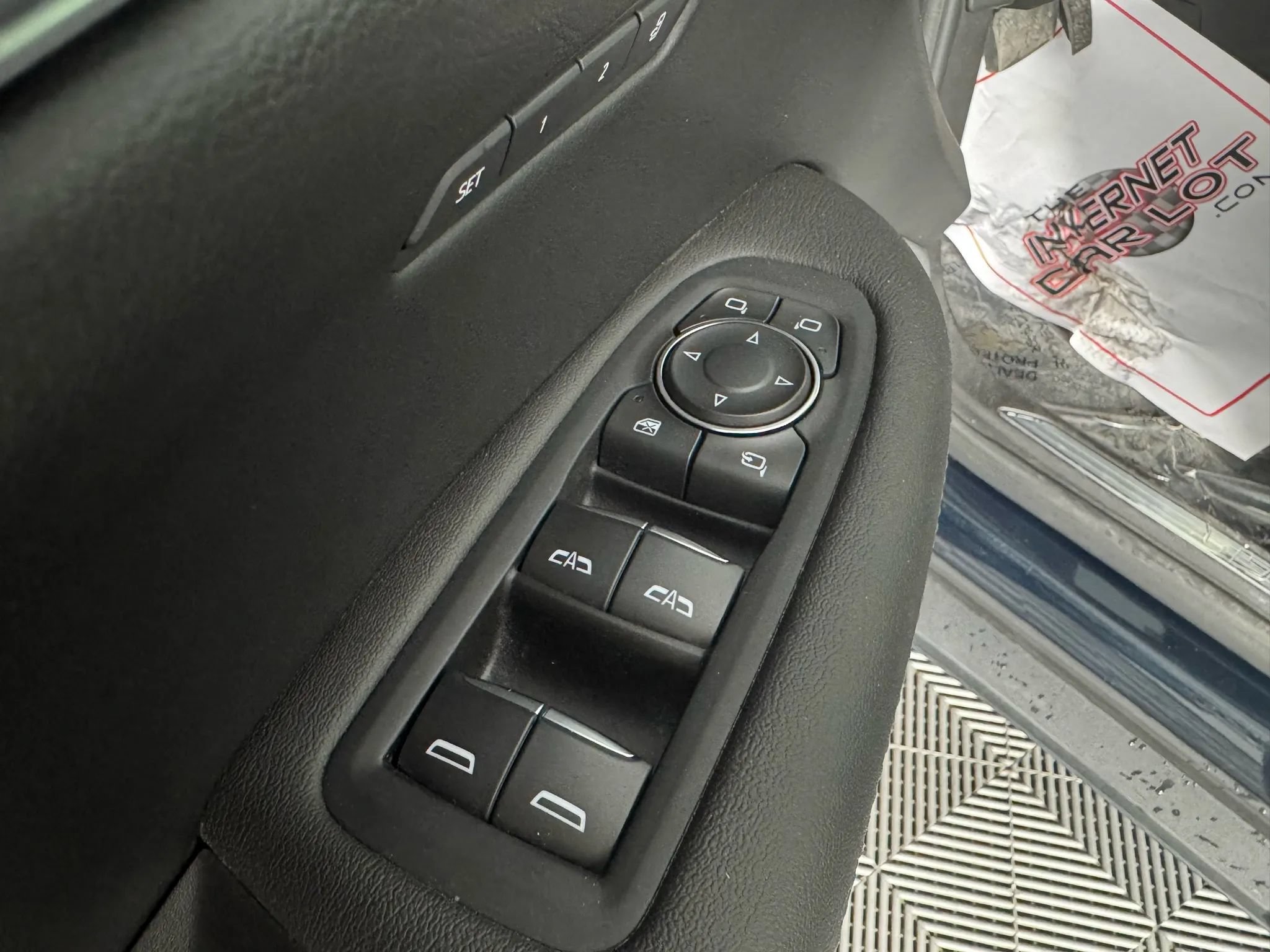 Used 2024 Cadillac XT5 Premium Luxury w/ LPO, Floor Liner Package AWD/4WD image 43