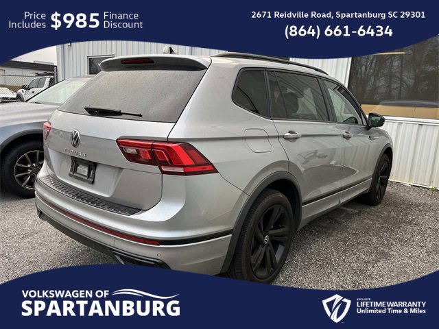 Used 2024 Volkswagen Tiguan SE R-Line image 6