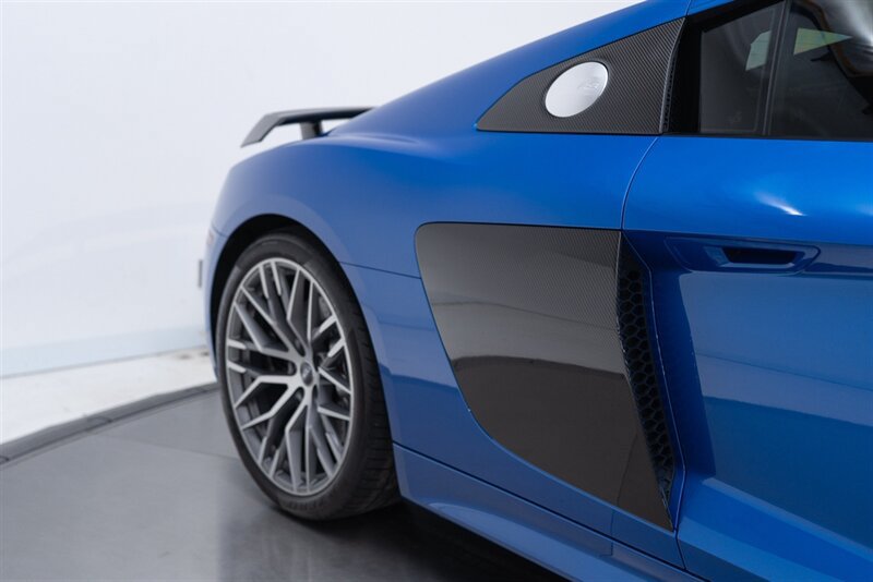 Used 2017 Audi R8 V10 plus AWD/4WD image 27