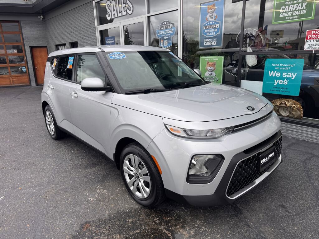 Used 2021 Kia Soul LX image 3