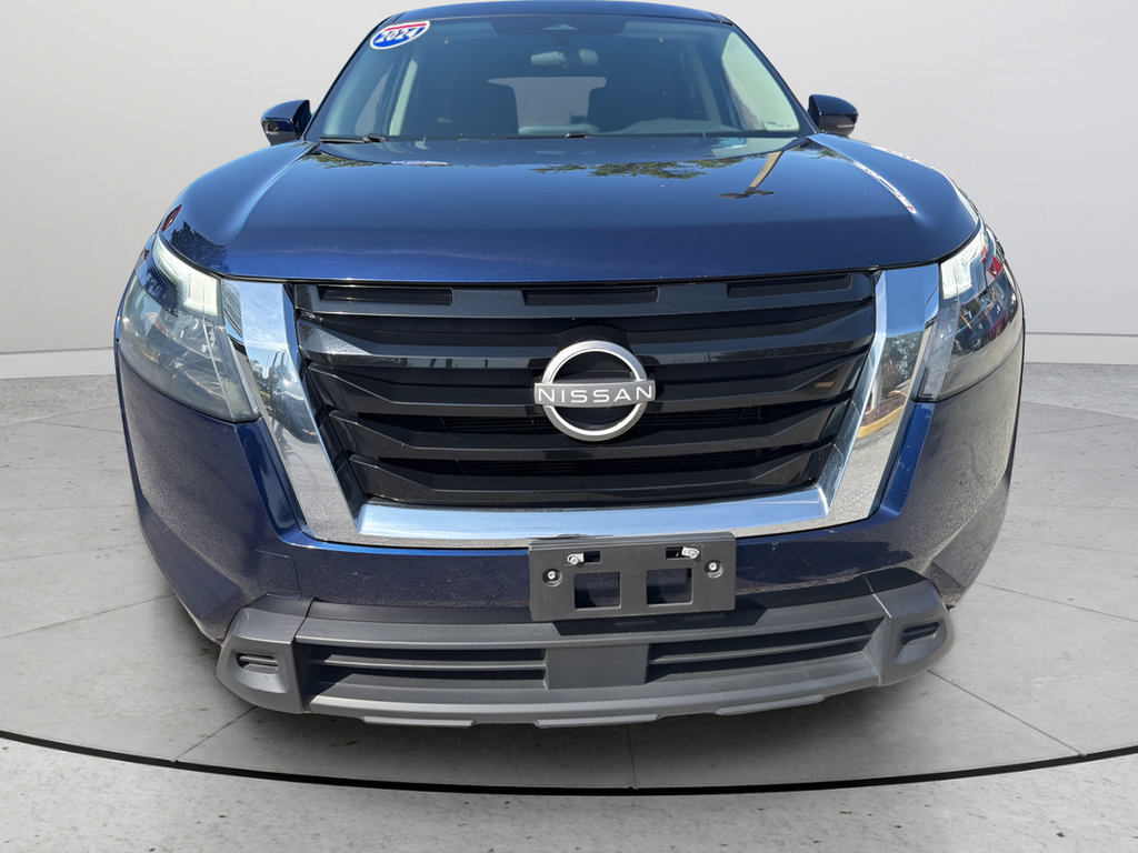 Certified 2024 Nissan Pathfinder SV FWD image 4