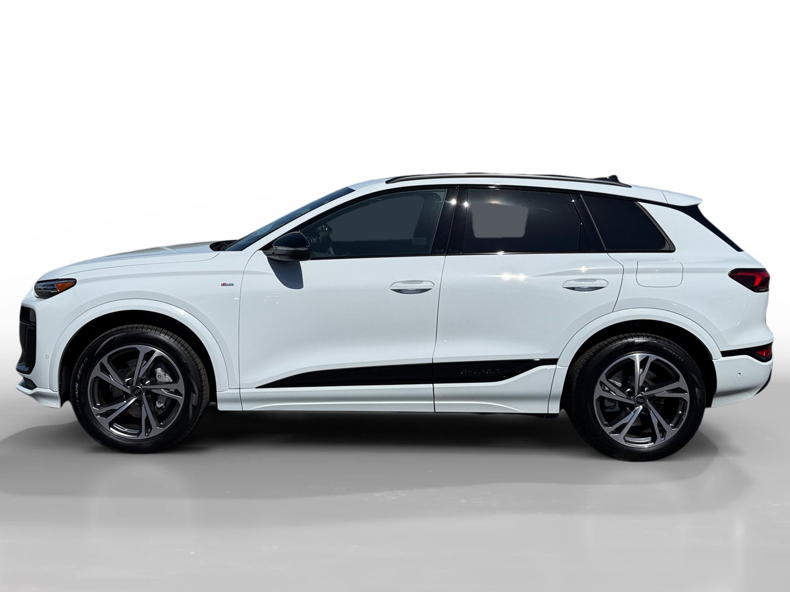 New 2027 Audi Q6 e-tron Premium Plus AWD/4WD image 2