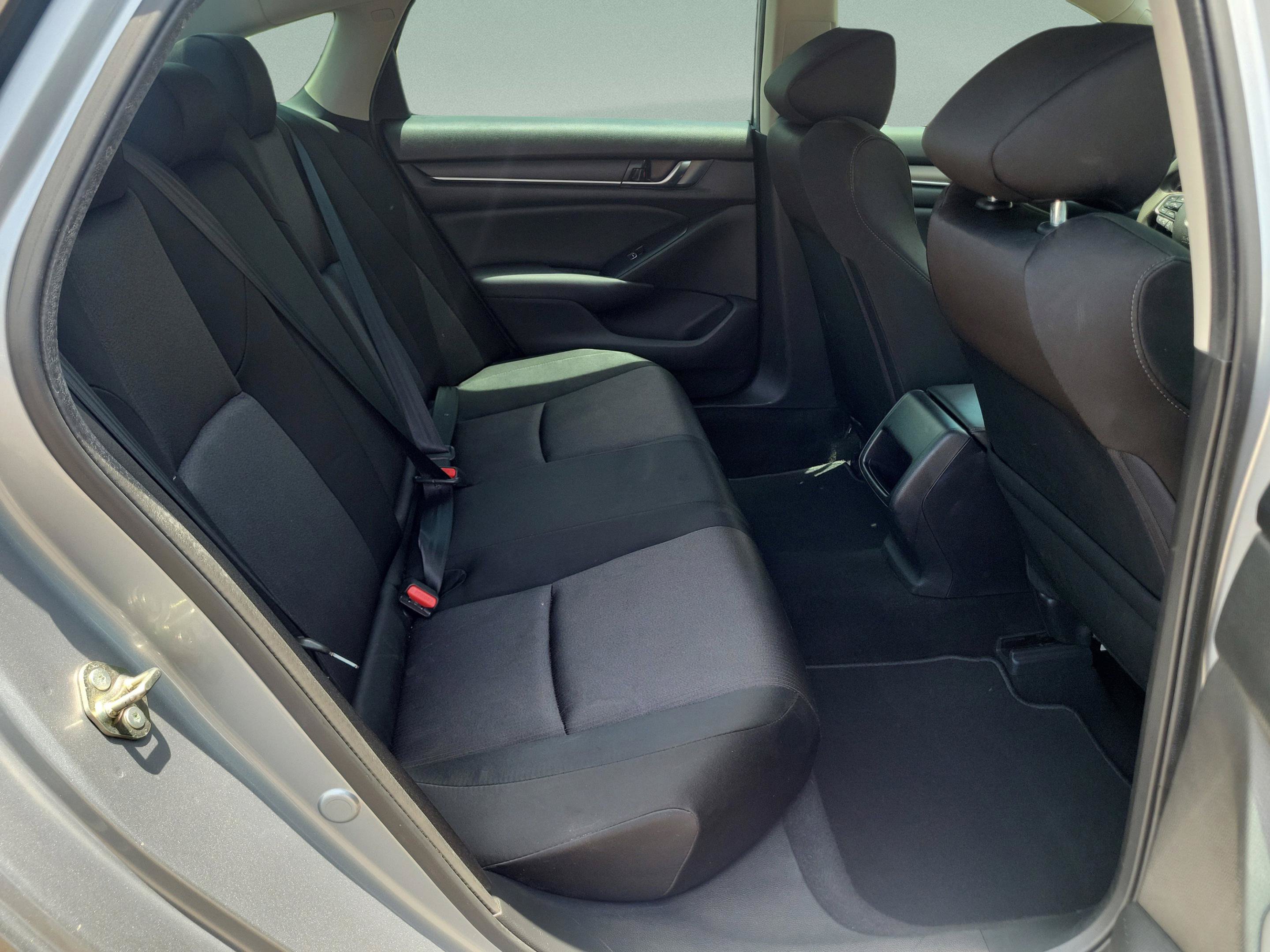 Used 2019 Honda Accord LX image 10