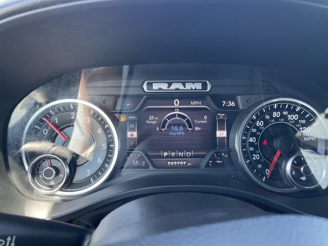 Used 2022 RAM 1500 Big Horn RWD image 11