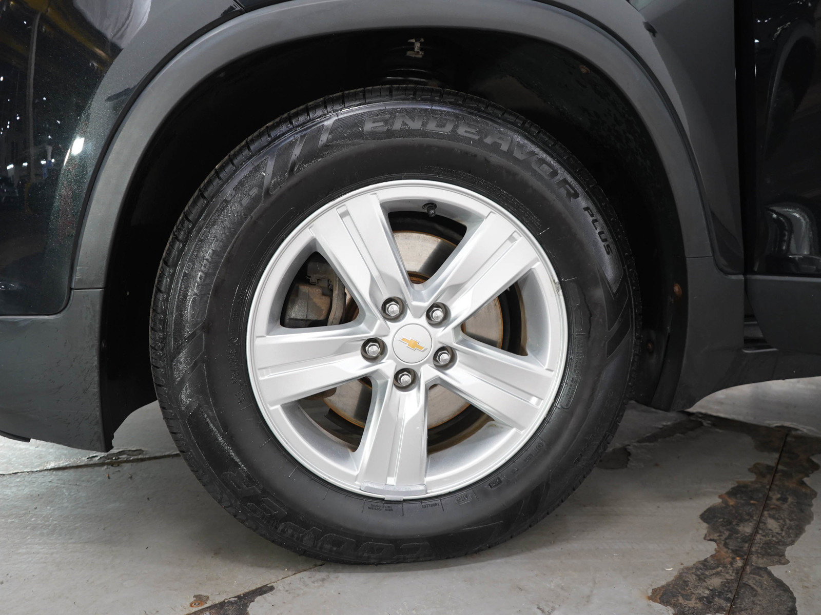 Used 2015 Chevrolet Trax LT w/ LT Sun and Sound Package FWD image 29