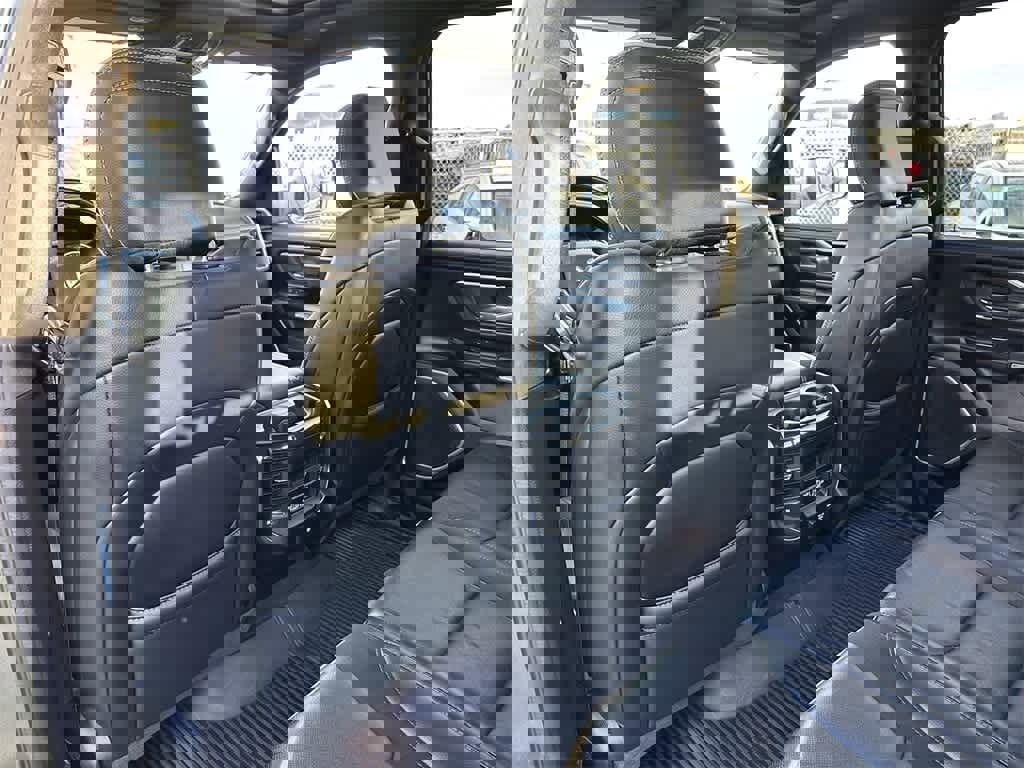 Used 2021 RAM 1500 Laramie w/ Sport Appearance Package image 13