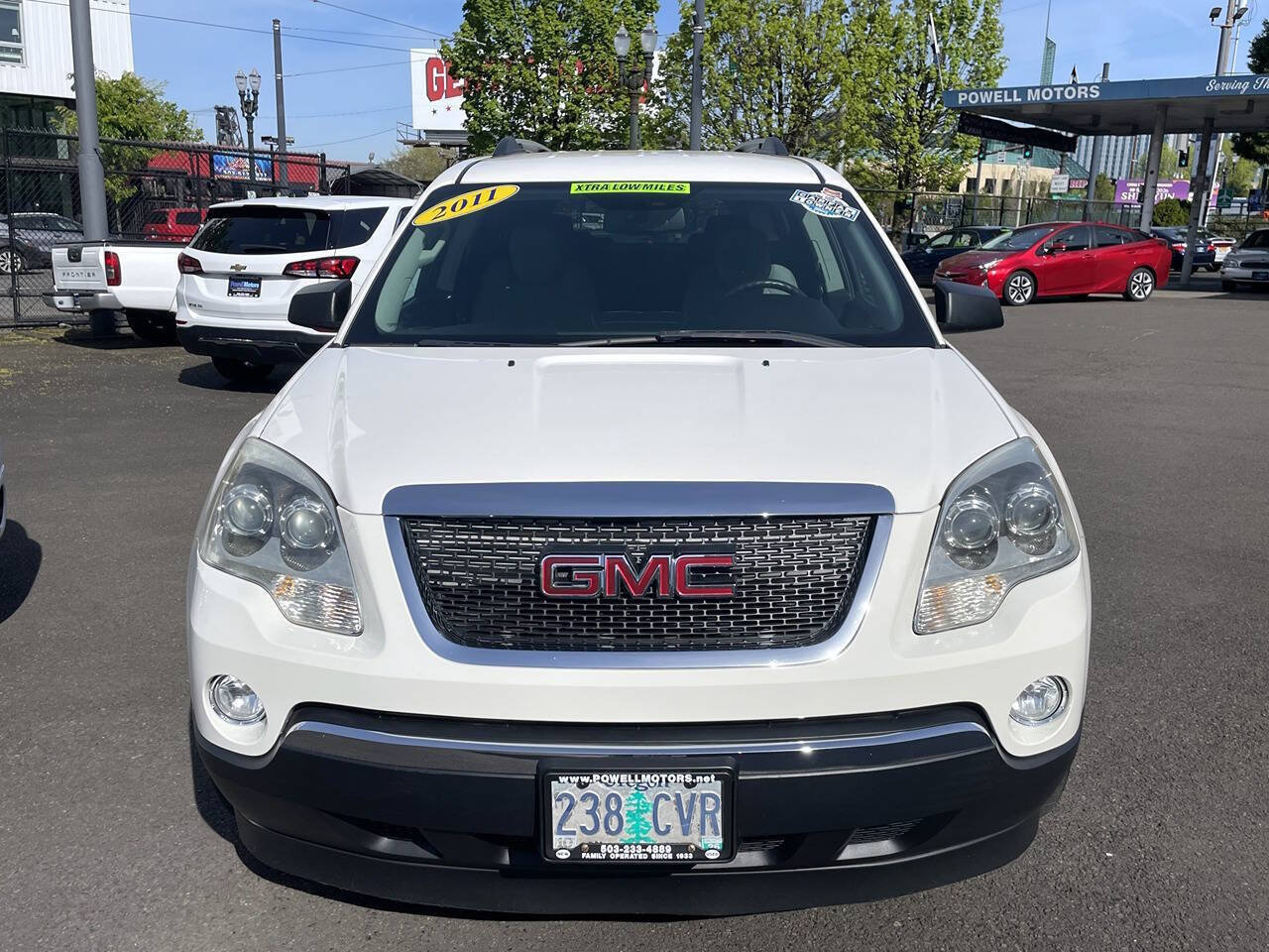 Used 2011 GMC Acadia SLE AWD/4WD image 30