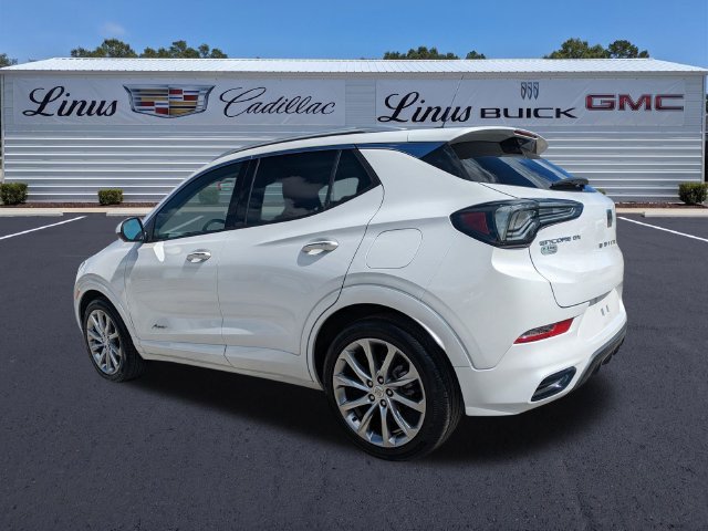 Certified 2024 Buick Encore GX Avenir w/ Avenir Technology Package FWD image 6