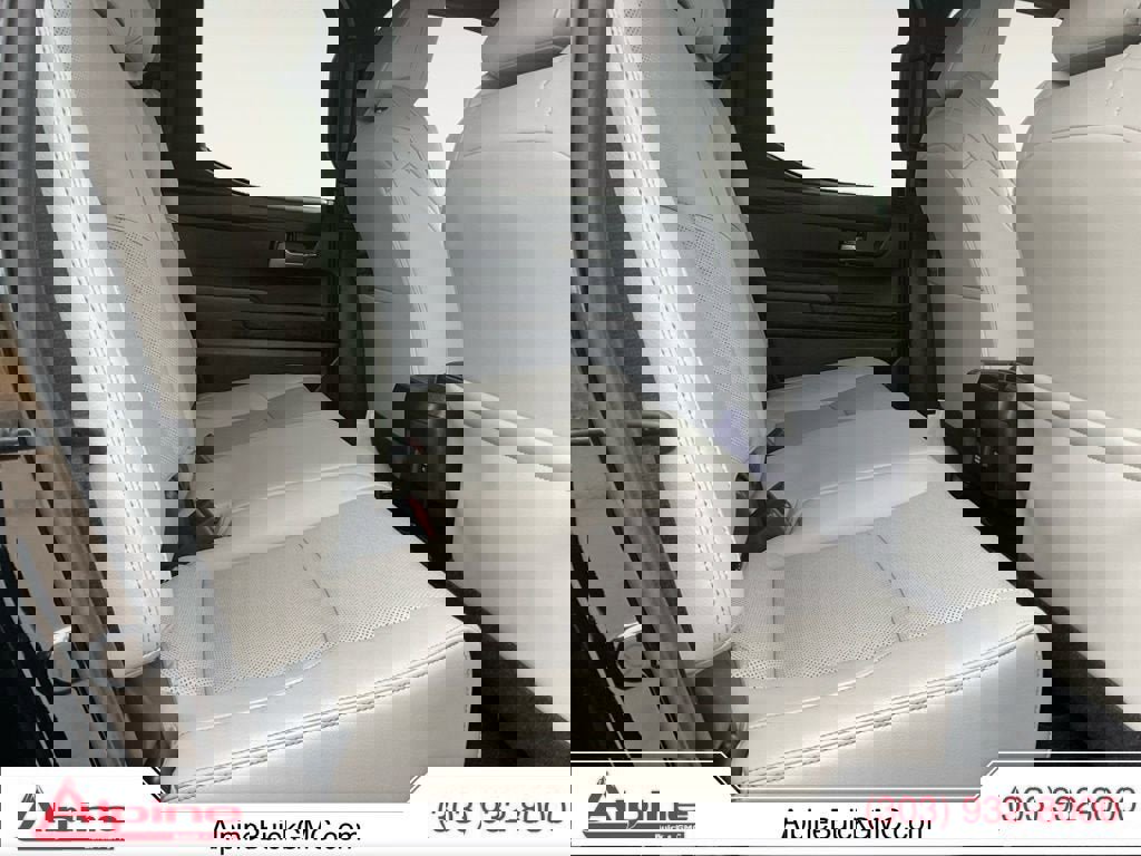 Used 2024 Toyota Tacoma Limited image 13