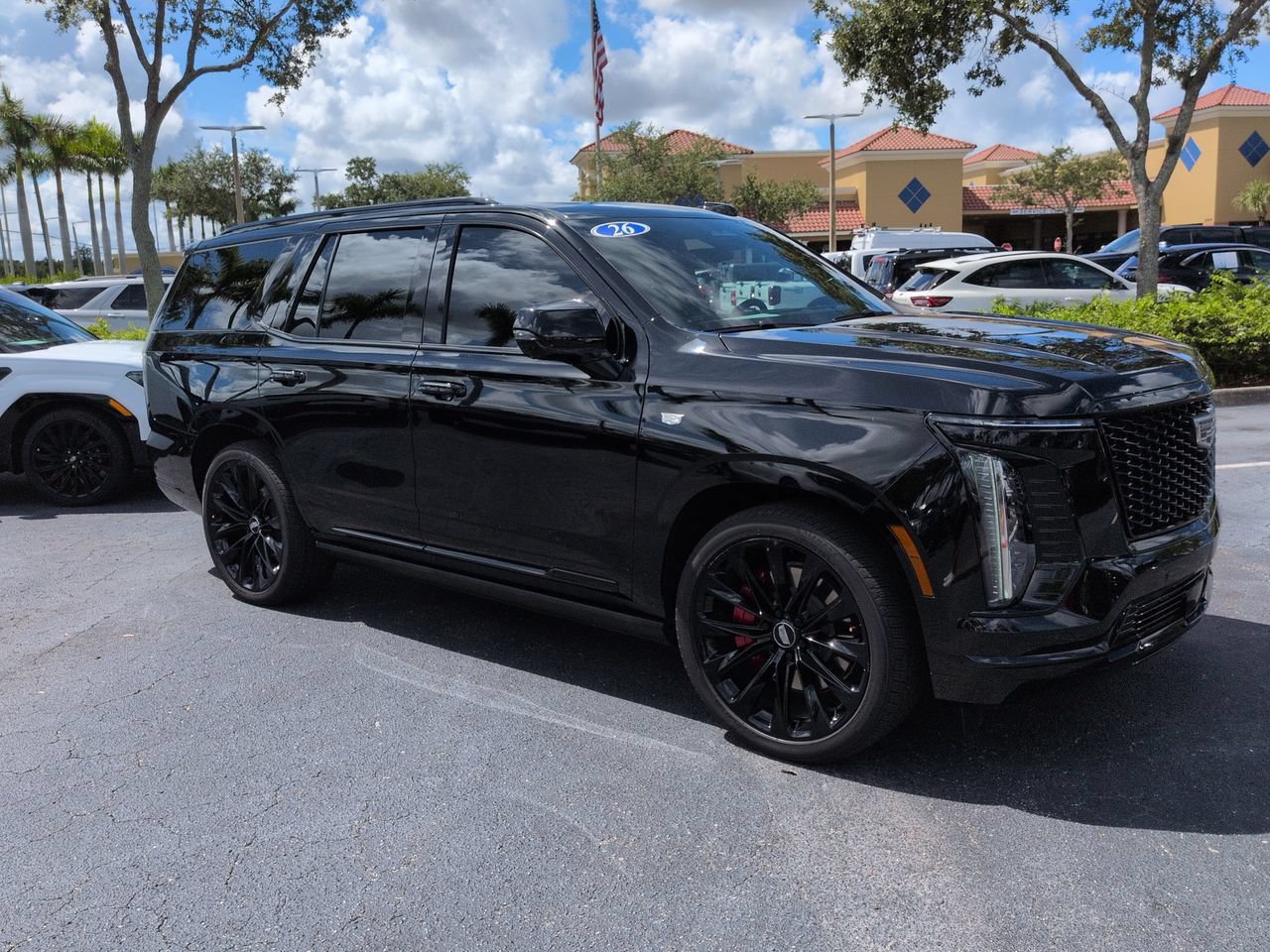 Used 2026 Cadillac Escalade Platinum Sport w/ LPO, ONYX Package AWD/4WD image 2