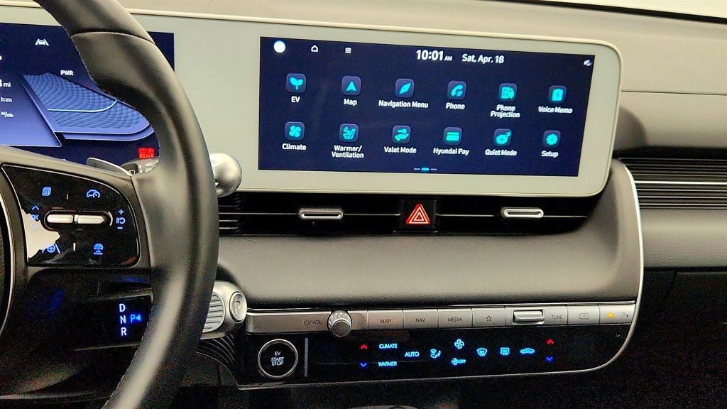 Used 2024 Hyundai Ioniq 5 Limited AWD/4WD image 18