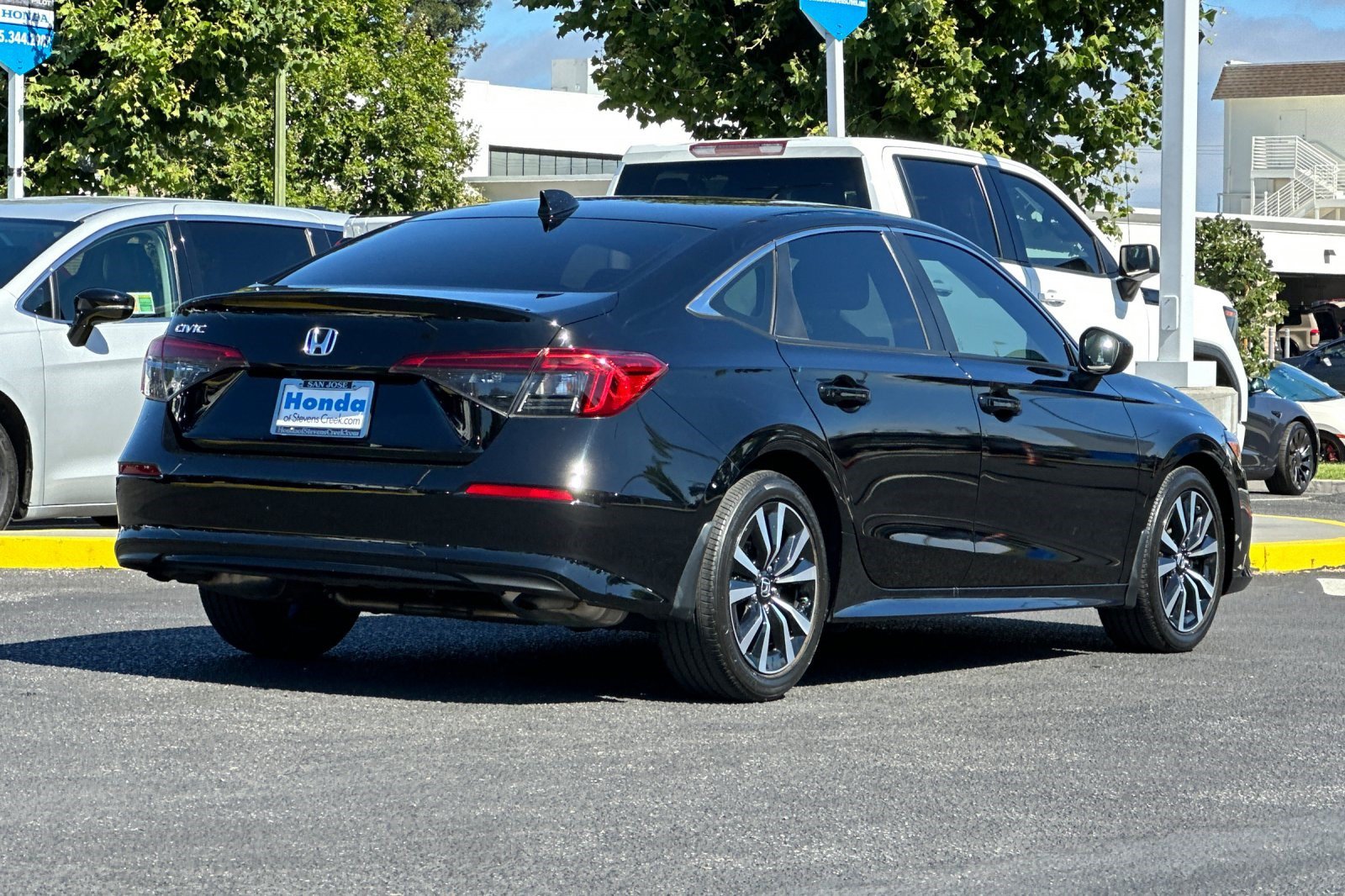 Used 2024 Honda Civic EX image 9