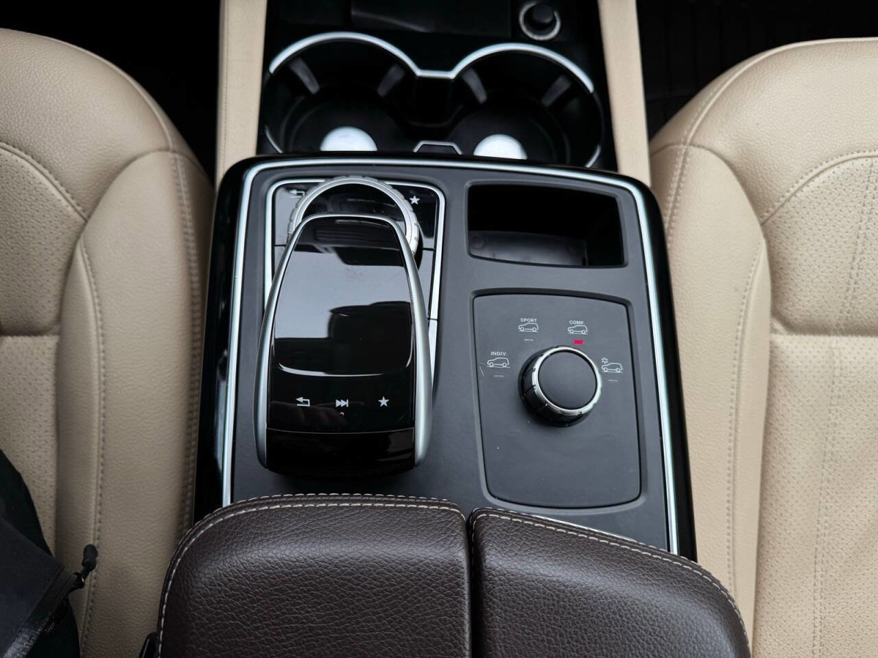 Used 2017 Mercedes-Benz GLE 350 image 29