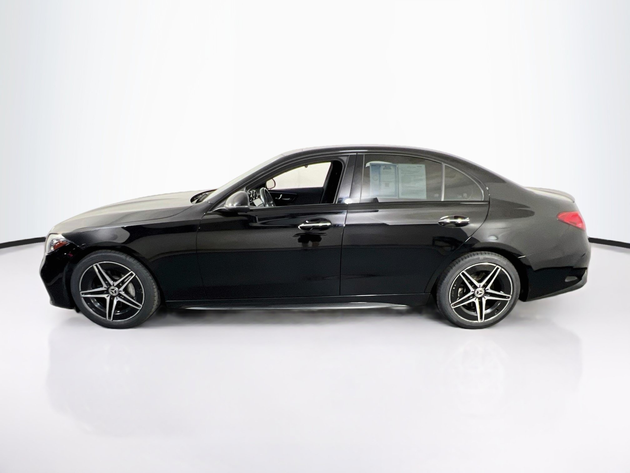 Used 2023 Mercedes-Benz C 300 4MATIC Sedan image 8