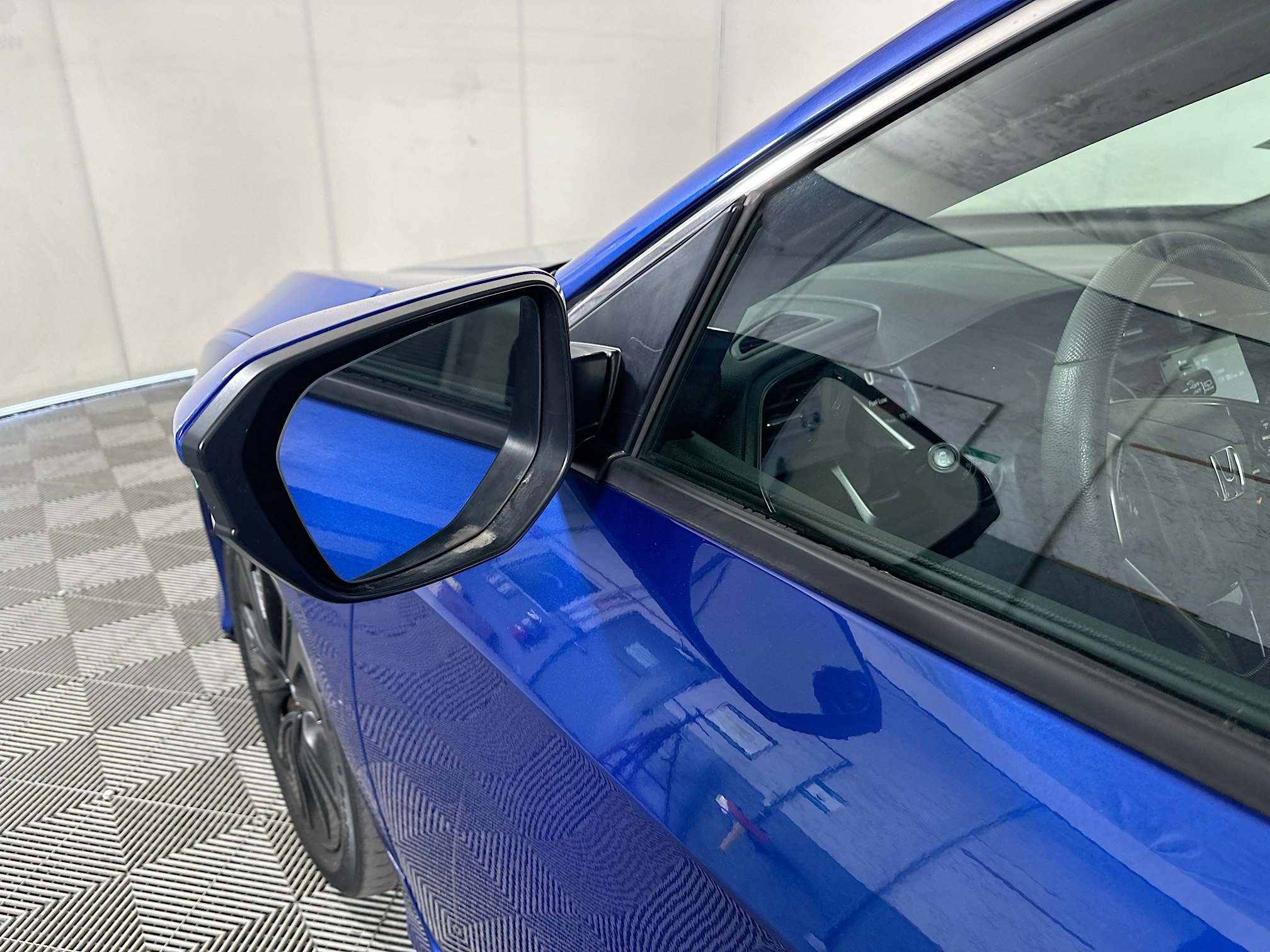 Used 2019 Honda Civic EX image 10